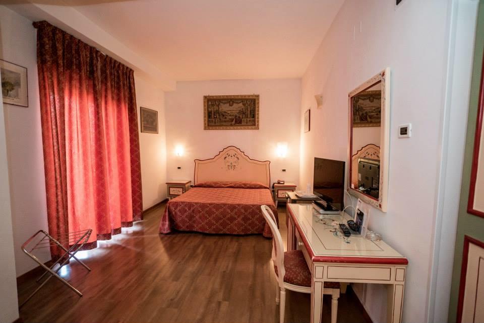 Aequa Hotel Vico Equense Zewnętrze zdjęcie